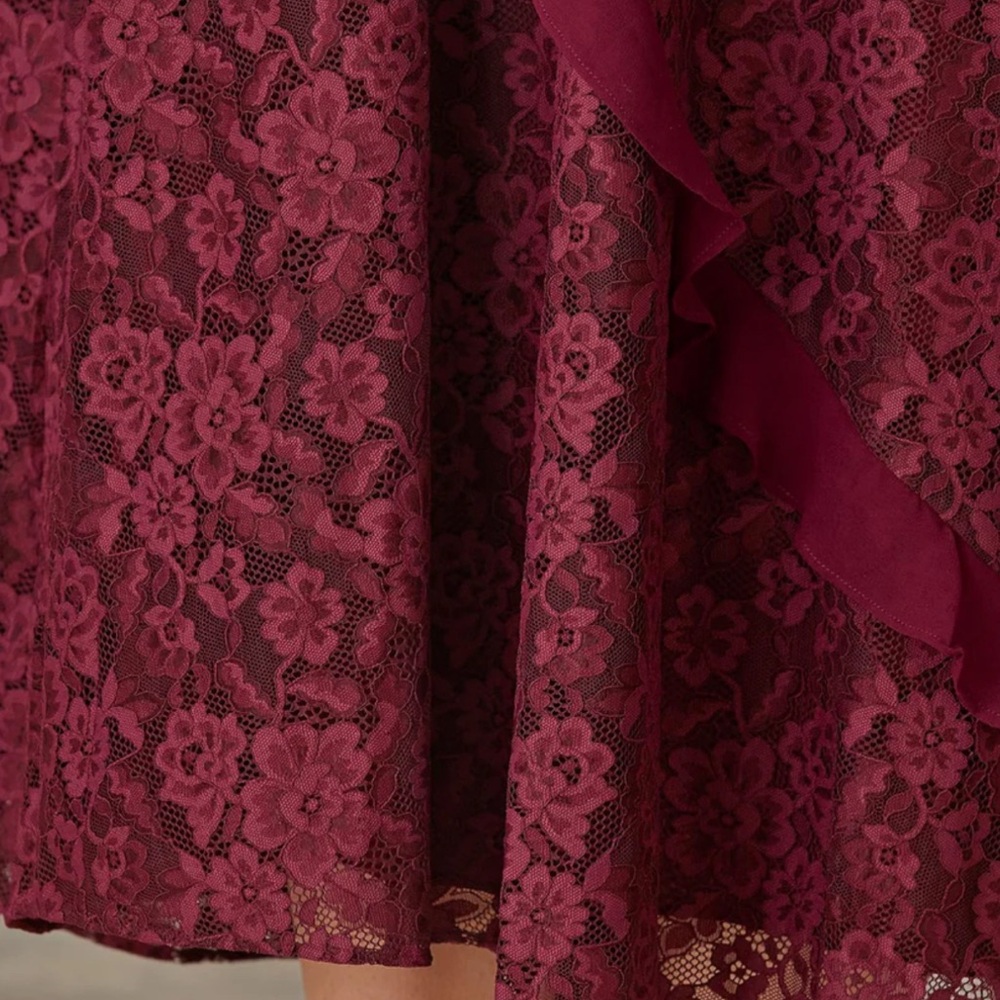 Sundance Burgundy Lace Dress - Picture 14 of 14